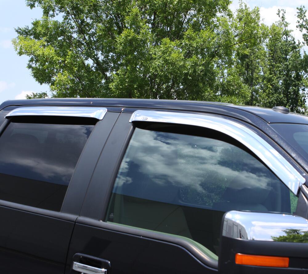 Auto Ventshade AVS 684161 Ventvisor Deflector; Chrome; Outside Mount; 4 pc. for Select Chevrolet Traverse