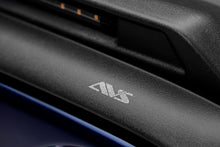 Load image into Gallery viewer, Auto Ventshade AVS 953091 Aeroskin LightShield Pro Hood Shield; Black for Select Jeep Wrangler