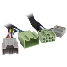 Load image into Gallery viewer, Metra Electronics AX-GMLAN09EXT Extension Harness for Select Chevrolet Camaro, Chevrolet Equinox, Chevrolet Malibu