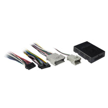 Load image into Gallery viewer, Metra Electronics AXGM-08 ONSTAR Data Interface for Select Chevrolet Equinox, Pontiac Torrent