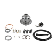 Load image into Gallery viewer, Airlocker-26-Spl-10-Bolt-Rg-Suzuki-SN