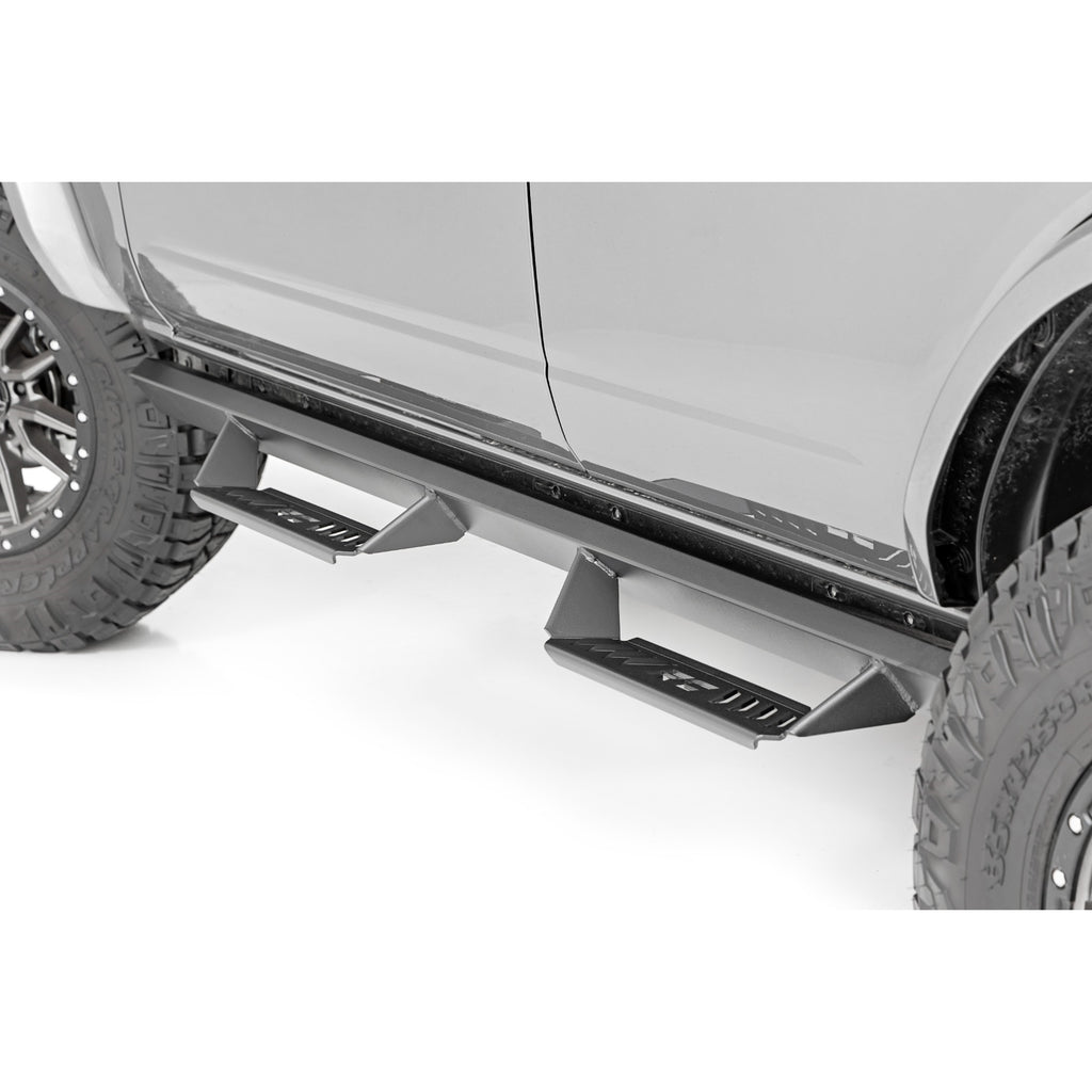 Al2-Drop-Steps-4-Door-Ford-Bronco-4Wd-(21-23)-Rough-Country