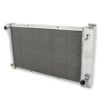Load image into Gallery viewer, Alum-Radtr-3Row-6772-PU-V8-ChevyGmc