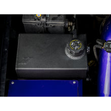 Load image into Gallery viewer, Aluminum-Degas-Tank,-ChevyGmc-6.6L-Duramax-(Lb7LlyLbz)-2001-2007,-Natural