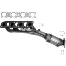 Load image into Gallery viewer, Walker Exhaust 14652 Ultra EPA Direct Fit Catalytic Converter with Integrated Exhaust Manifold