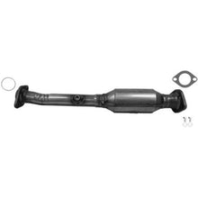 Load image into Gallery viewer, Walker Exhaust 14655 Ultra EPA Direct Fit Catalytic Converter