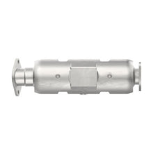 Load image into Gallery viewer, Walker Exhaust 14715 Ultra EPA Direct Fit Catalytic Converter