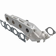 Load image into Gallery viewer, Walker Exhaust 14869 Ultra EPA Direct Fit Catalytic Converter with Integrated Exhaust Manifold
