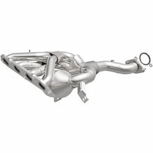 Load image into Gallery viewer, Walker Exhaust 14875 Ultra EPA Direct Fit Catalytic Converter with Integrated Exhaust Manifold