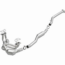 Load image into Gallery viewer, Walker Exhaust 14876 Ultra EPA Direct Fit Catalytic Converter with Integrated Exhaust Manifold