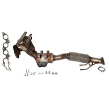 Load image into Gallery viewer, Walker Exhaust 14879 Ultra EPA Direct Fit Catalytic Converter with Integrated Exhaust Manifold