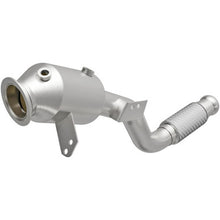 Load image into Gallery viewer, Walker Exhaust 14881 Ultra EPA Direct Fit Catalytic Converter