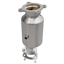 Load image into Gallery viewer, Walker Exhaust 14900 Ultra EPA Direct Fit Catalytic Converter