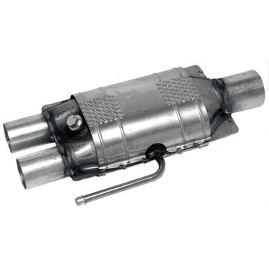 Walker Exhaust 15022 Standard EPA Universal Catalytic Converter 2" Inlet (ID) 2.5" Outlet (ID)