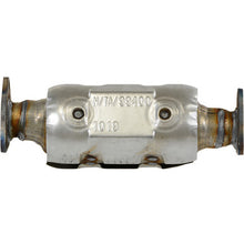Load image into Gallery viewer, Walker Exhaust 15602 Standard EPA Direct Fit Catalytic Converter