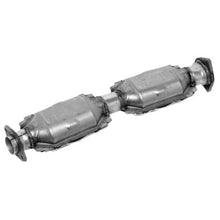 Load image into Gallery viewer, Walker Exhaust 15737 Standard EPA Direct Fit Catalytic Converter