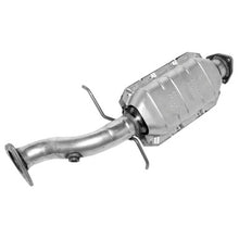 Load image into Gallery viewer, Walker Exhaust 15827 Ultra EPA Direct Fit Catalytic Converter