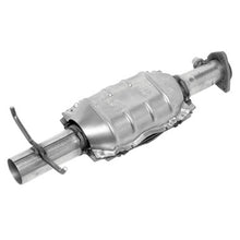 Load image into Gallery viewer, Walker Exhaust 15842 Ultra EPA Direct Fit Catalytic Converter 2.125" Inlet (ID) 2.5" Outlet (OD)