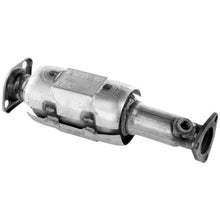 Load image into Gallery viewer, Walker Exhaust 15863 Ultra EPA Direct Fit Catalytic Converter