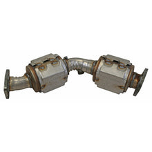 Load image into Gallery viewer, Walker Exhaust 16197 Ultra EPA Direct Fit Catalytic Converter