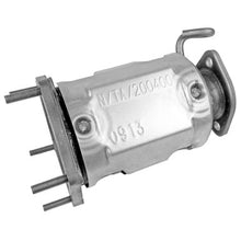 Load image into Gallery viewer, Walker Exhaust 16220 Ultra EPA Direct Fit Catalytic Converter