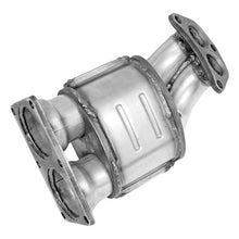 Load image into Gallery viewer, Walker Exhaust 16332 Ultra EPA Direct Fit Catalytic Converter