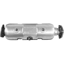 Load image into Gallery viewer, Walker Exhaust 16361 Ultra EPA Direct Fit Catalytic Converter