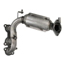 Load image into Gallery viewer, Walker Exhaust 16393 Ultra EPA Direct Fit Catalytic Converter with Integrated Exhaust Manifold