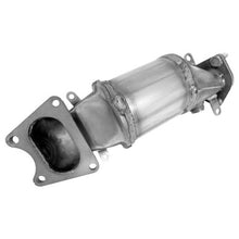 Load image into Gallery viewer, Walker Exhaust 16450 Ultra EPA Direct Fit Catalytic Converter