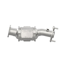 Load image into Gallery viewer, Walker Exhaust 16467 Ultra EPA Direct Fit Catalytic Converter
