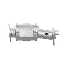 Load image into Gallery viewer, Walker Exhaust 16468 Ultra EPA Direct Fit Catalytic Converter