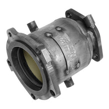 Load image into Gallery viewer, Walker Exhaust 16524 Ultra EPA Direct Fit Catalytic Converter