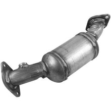 Load image into Gallery viewer, Walker Exhaust 16544 Ultra EPA Direct Fit Catalytic Converter 2" Outlet (OD)