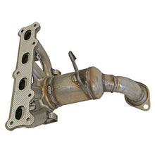 Load image into Gallery viewer, Walker Exhaust 16618 Ultra EPA Direct Fit Catalytic Converter with Integrated Exhaust Manifold