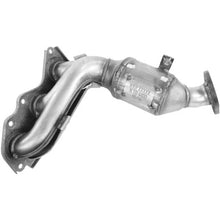 Load image into Gallery viewer, Walker Exhaust 16625 Ultra EPA Direct Fit Catalytic Converter with Integrated Exhaust Manifold