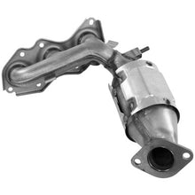 Load image into Gallery viewer, Walker Exhaust 16663 Ultra EPA Direct Fit Catalytic Converter with Integrated Exhaust Manifold