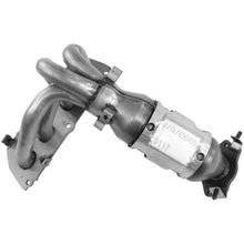 Load image into Gallery viewer, Walker Exhaust 16692 Ultra EPA Direct Fit Catalytic Converter with Integrated Exhaust Manifold