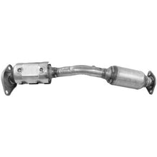 Load image into Gallery viewer, Walker Exhaust 16798 Ultra EPA Direct Fit Catalytic Converter