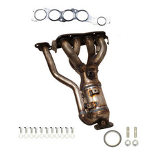 Load image into Gallery viewer, Walker Exhaust 16980 Ultra EPA Direct Fit Catalytic Converter with Integrated Exhaust Manifold