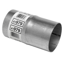 Load image into Gallery viewer, Walker Exhaust 41979 Heavy Duty Exhaust Pipe Connector 3.5" Inlet (OD) 3.5" Outlet (OD)