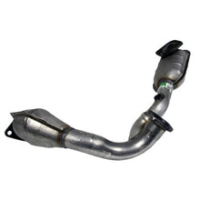 Load image into Gallery viewer, Walker Exhaust 50336 Ultra EPA Direct Fit Catalytic Converter 3" Inlet (ID) 2.5" Outlet (OD)