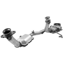 Load image into Gallery viewer, Walker Exhaust 50457 Ultra EPA Direct Fit Catalytic Converter 2.5" Inlet (ID)