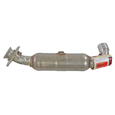 Walker Exhaust 52606 Ultra EPA Direct Fit Catalytic Converter 3" Inlet (ID) 2.5" Outlet (OD)