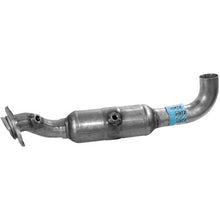 Load image into Gallery viewer, Walker Exhaust 53972 Ultra EPA Direct Fit Catalytic Converter 3" Inlet (ID) 2.5" Outlet (OD)
