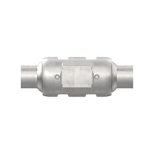 Load image into Gallery viewer, Walker Exhaust 93211 Ultra EPA Universal Catalytic Converter