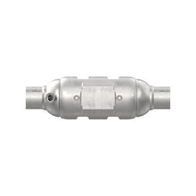 Load image into Gallery viewer, Walker Exhaust 93222 Ultra EPA Universal Catalytic Converter
