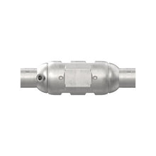 Load image into Gallery viewer, Walker Exhaust 93223 Ultra EPA Universal Catalytic Converter