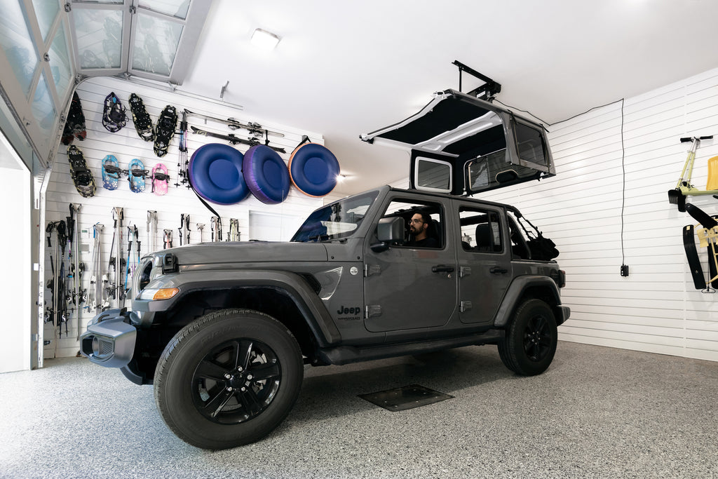 Bestop 42820-01 HOSS(TM) Storage Hardtop Hoist for Select Jeep Wrangler