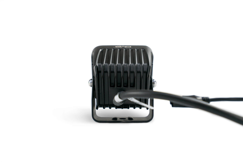 DV8 Offroad BE3EW40W BE3EW40W UNIVERSAL 3 INCH CUBE LED LIGHT WITH FLOOD PATTERN AND POST MOUNT