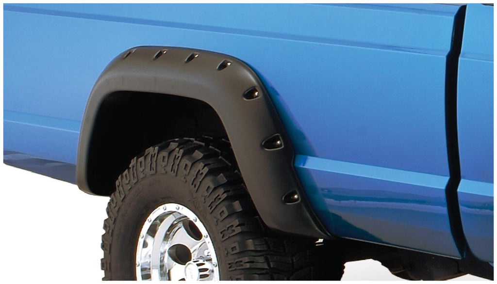 Bushwacker 10912-07 Fender Flares Cutout Style 4Pc for Select Jeep Cherokee